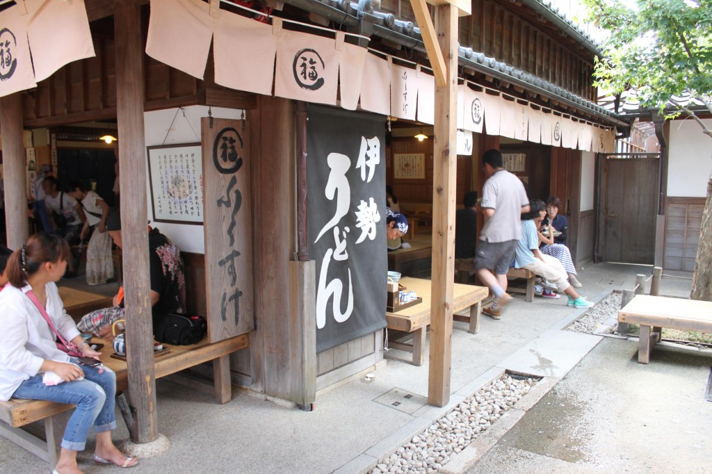 伊勢うどんの名店「福助」