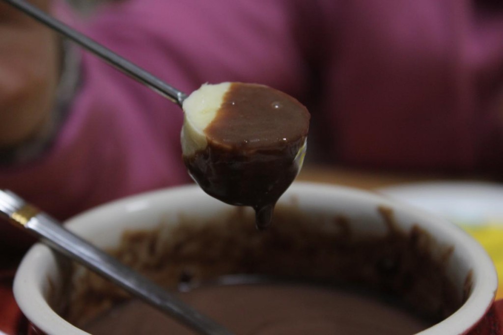 自家製チョコレートフォンデュのチョコバナナ