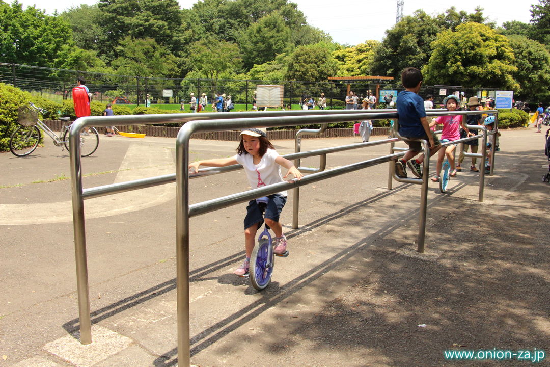 東京都立小金井公園の一輪車練習場