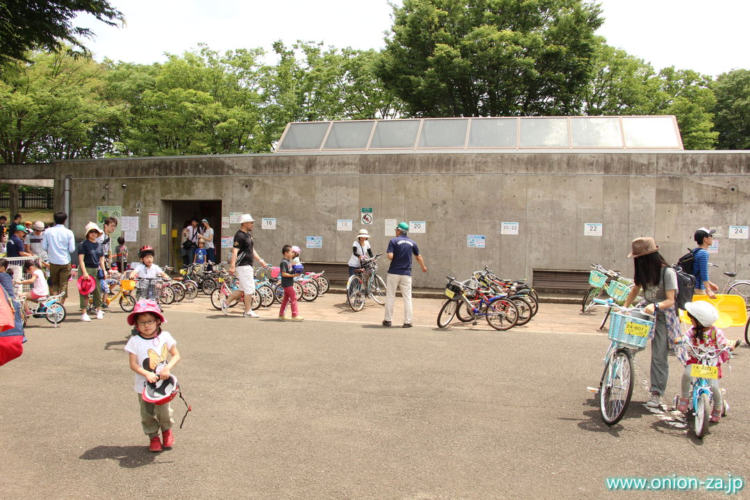 小金井公園サイクリングセンターの大人用レンタルサイクル