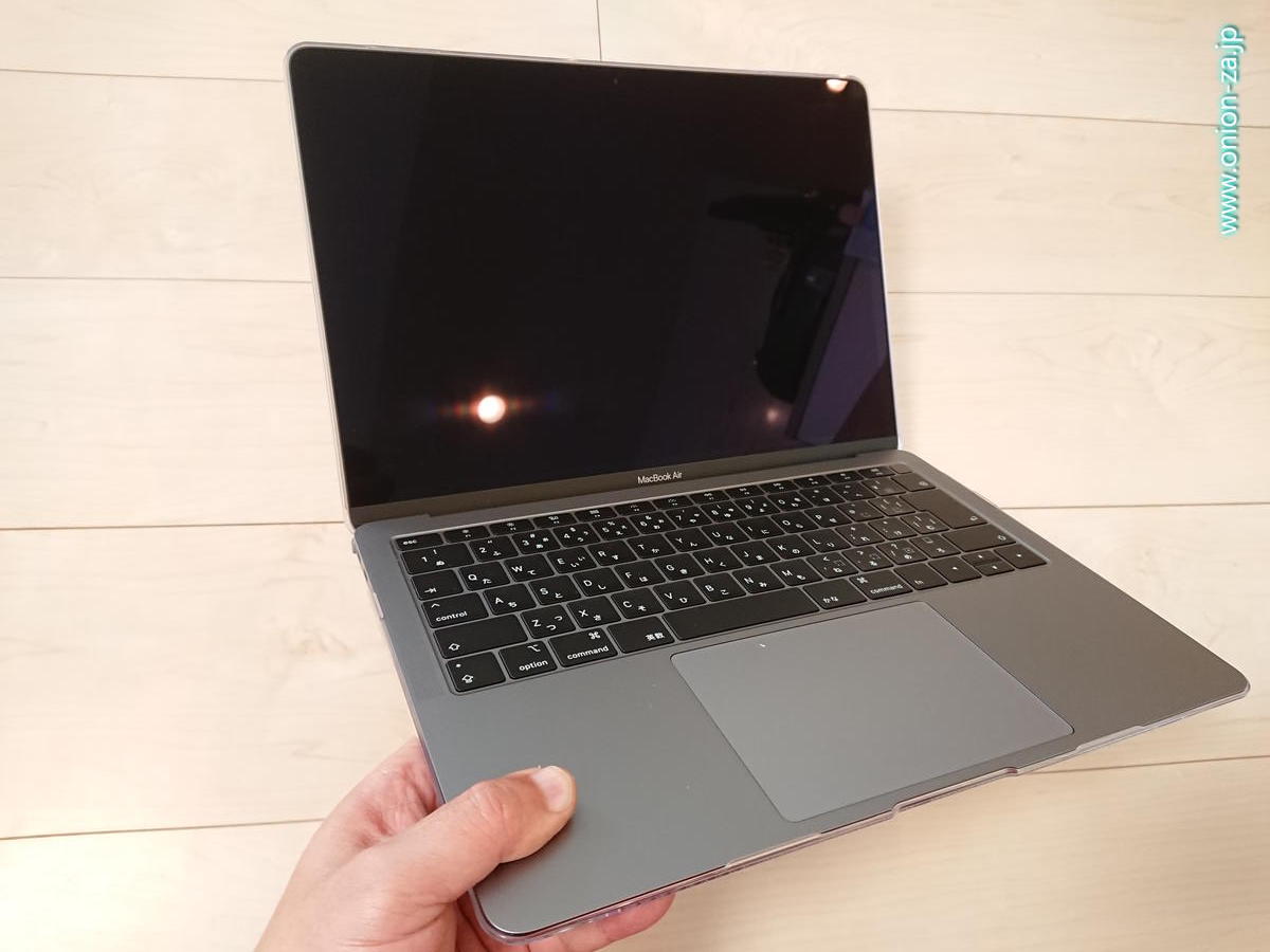 理屈抜きで所有欲をかきたてまくるMacBook Air