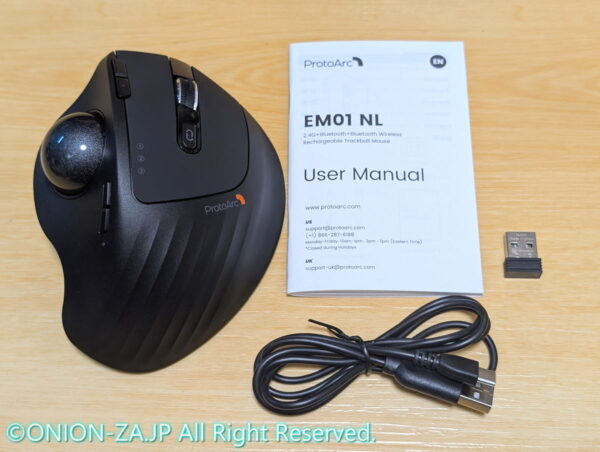 ProtoArc EM01NLの充電ポートはUSB-Cを採用している。