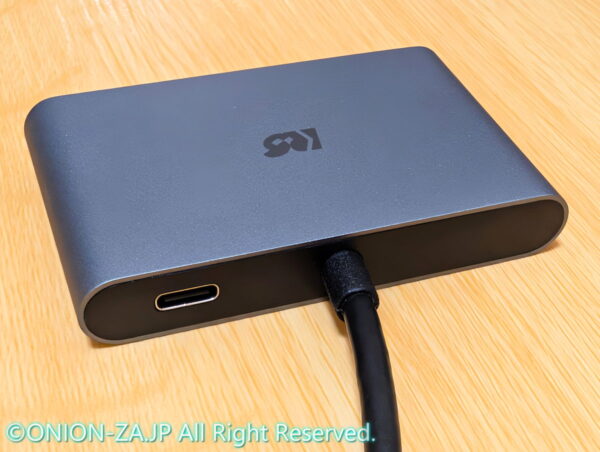 ラトックシステム製USB-C接続トリプルディスプレイアダプターRS-UCHD3-PDのUSB-Cポート